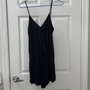 Surplus neck romper